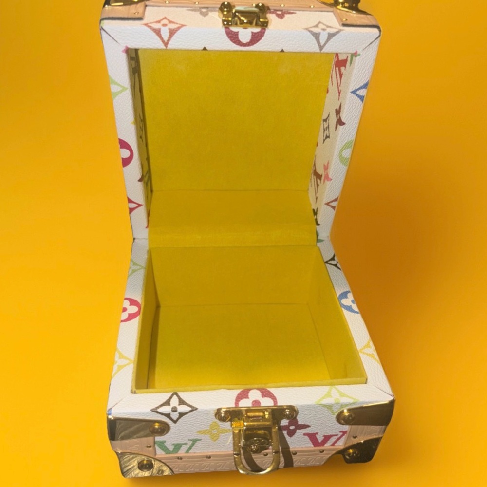 4pc Louis Vuitton LV White Multicolor Monogram trunk pyramid set - Picture 5 of 9